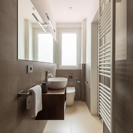 The Collector - Design Boutique By The Grand Canal, Ponterosso Триест
