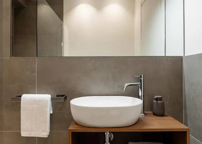 The Collector - Design Boutique By The Grand Canal, Ponterosso * Trieste