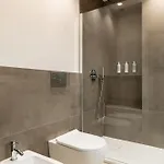 The Collector - Design Boutique By The Grand Canal, Ponterosso