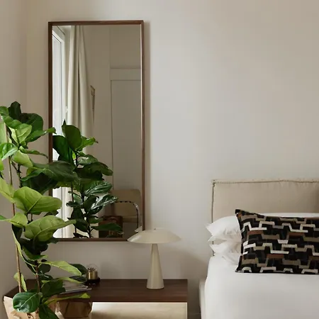 Apartment The Collector - Design Boutique By The Grand Canal, Ponterosso