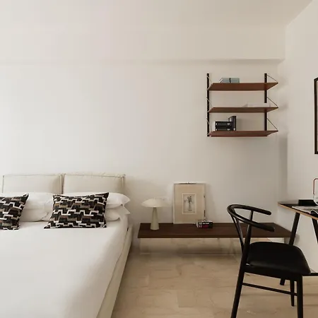 The Collector - Design Boutique By The Grand Canal, Ponterosso *