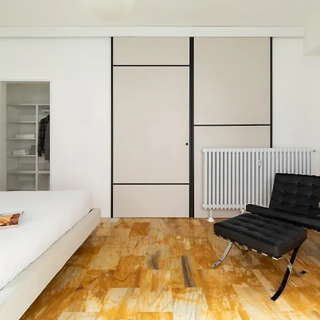 The Collector - Design Boutique By The Grand Canal, Ponterosso Apartment