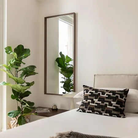 The Collector - Design Boutique By The Grand Canal, Ponterosso Apartment