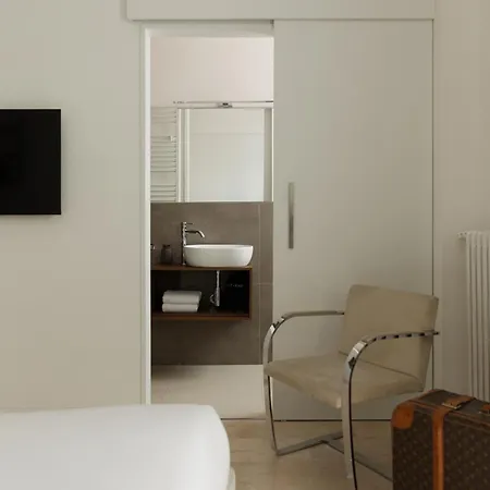 The Collector - Design Boutique By The Grand Canal, Ponterosso Apartment