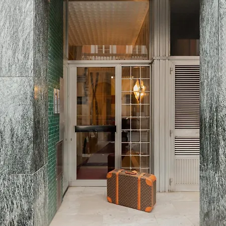 The Collector - Design Boutique By The Grand Canal, Ponterosso