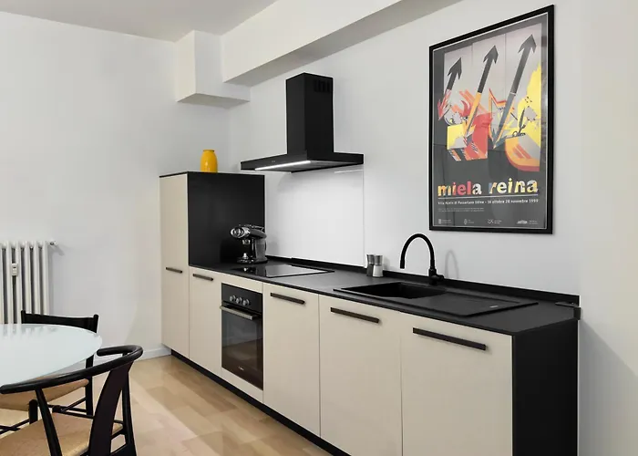 The Collector - Design Boutique By The Grand Canal, Ponterosso Apartment