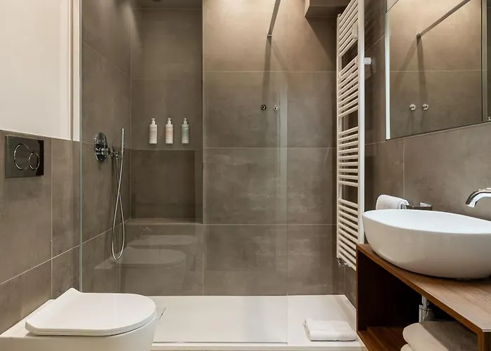 Apartment The Collector - Design Boutique By The Grand Canal, Ponterosso Triest