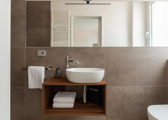 The Collector - Design Boutique By The Grand Canal, Ponterosso Apartment